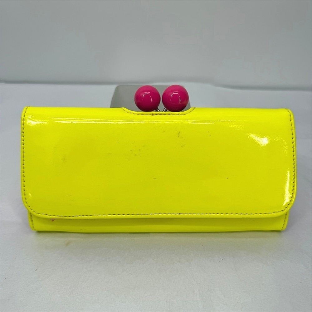 80s Neon Kiss Clasp Wallet Patent Yellow Accordion Card Holder Retro Mod Vibrant